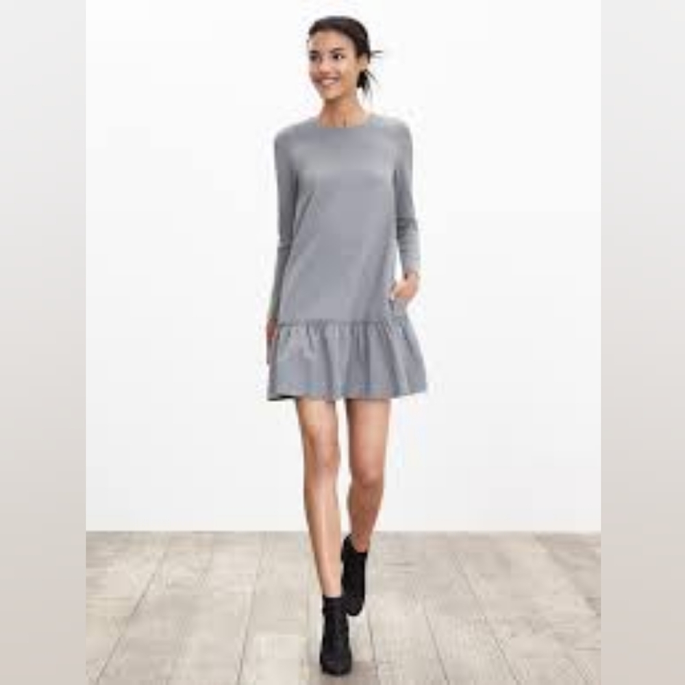 Banana Republic dress with pockets